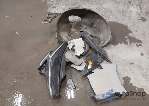 2025 Kia K5 Gt-Line z USA, uszkodzony, nr VIN KNAG64J71S5387239